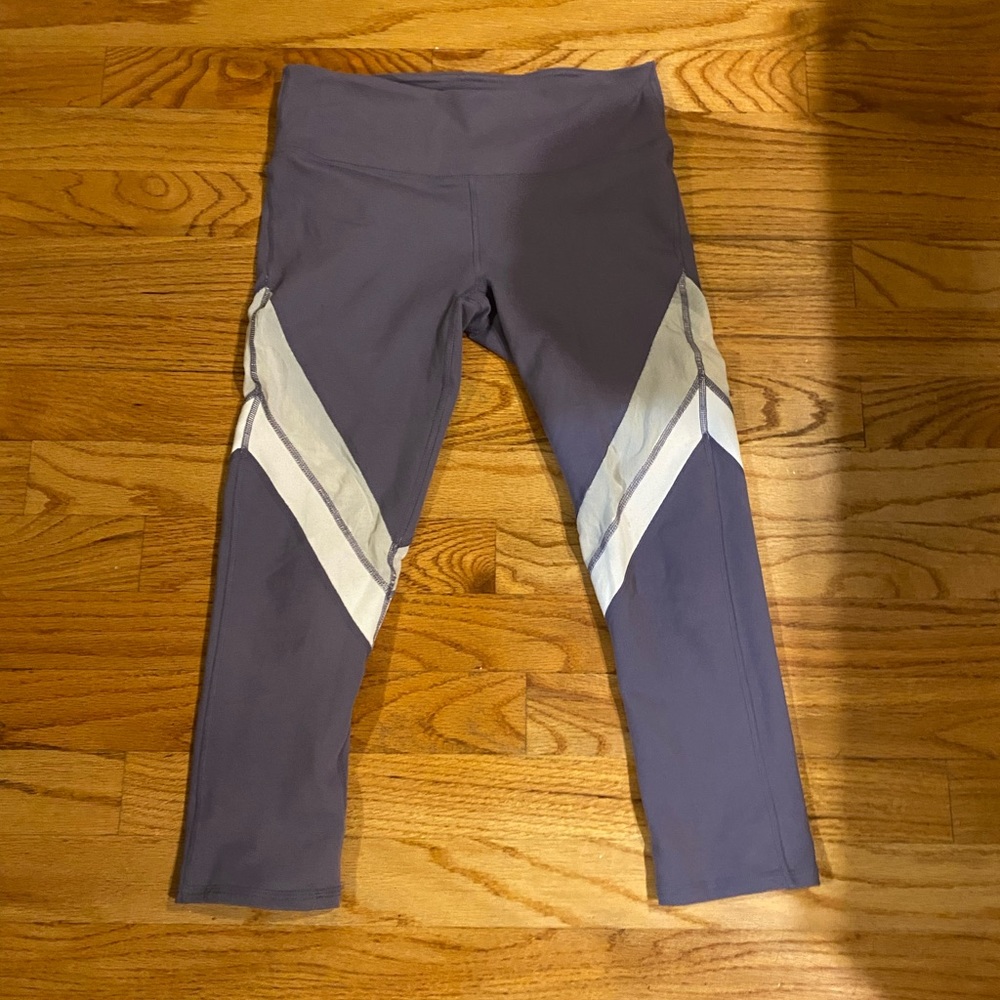 Purple crop fabletics leggings